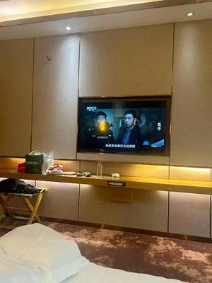 guest photo