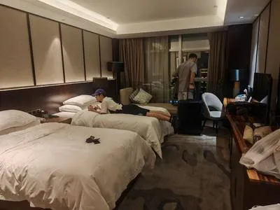guest photo