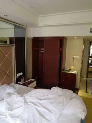 guest photo