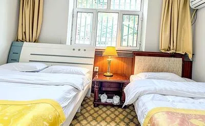 guest photo