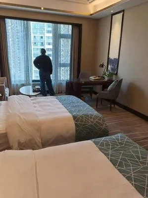 guest photo