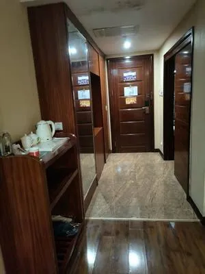 guest photo