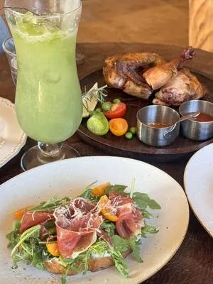 guest photo