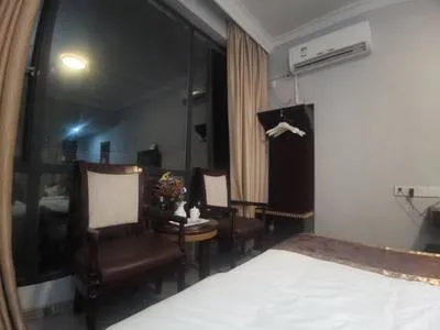 guest photo