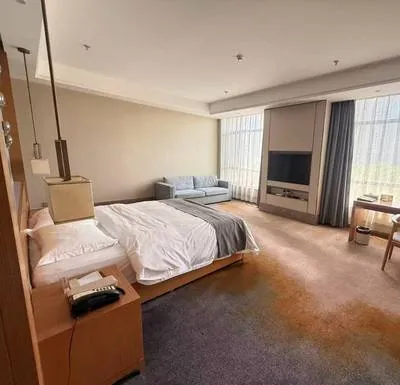 guest photo