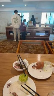 guest photo