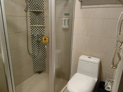 guest photo