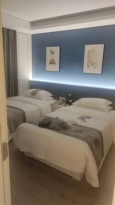 guest photo