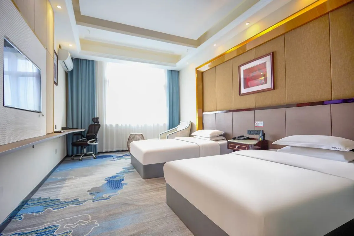 Jinghe Longyi Hotel