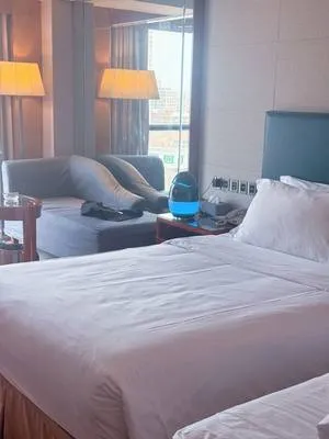 guest photo