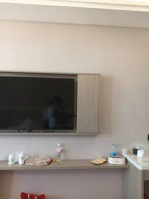 guest photo