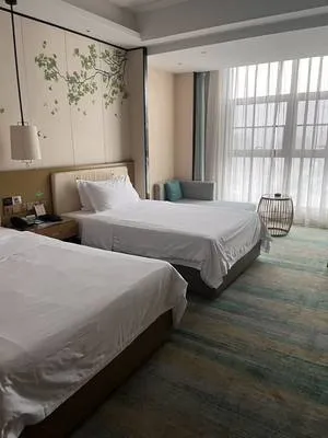 guest photo