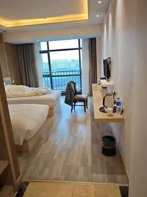 guest photo