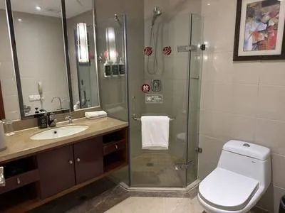 guest photo