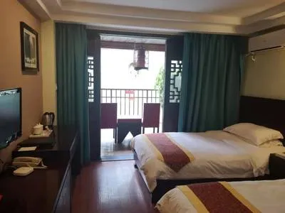 guest photo
