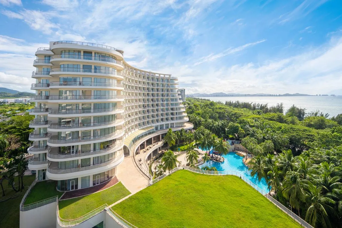 Sanya Yangguang Grand Hotel