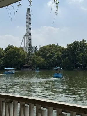 guest photo