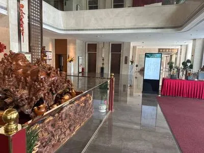 guest photo
