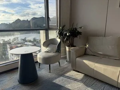 guest photo