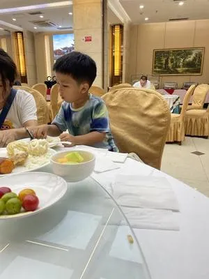 guest photo