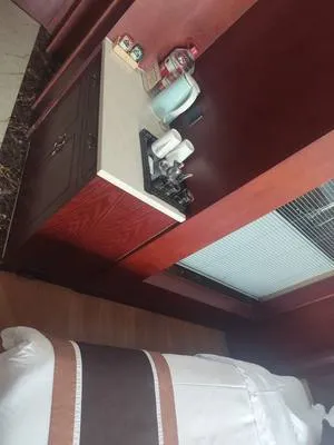 guest photo
