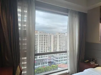 guest photo