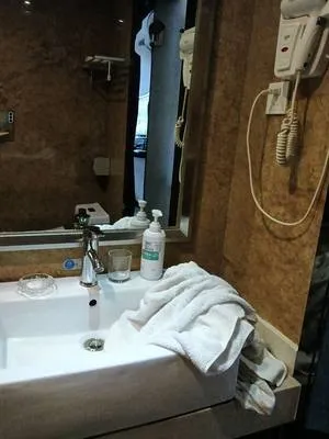 guest photo