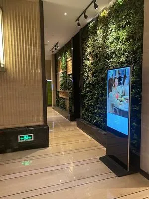 guest photo