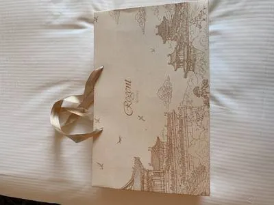 guest photo