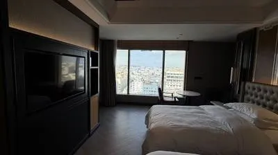 guest photo