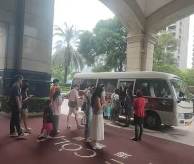 guest photo