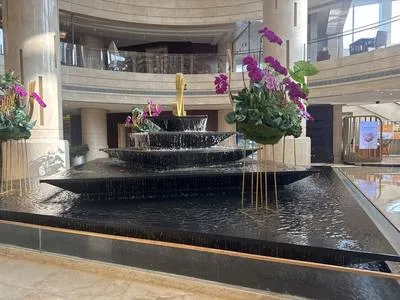 guest photo