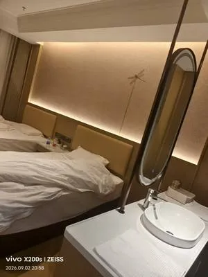 guest photo