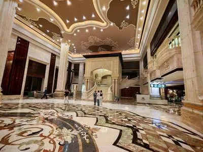 guest photo