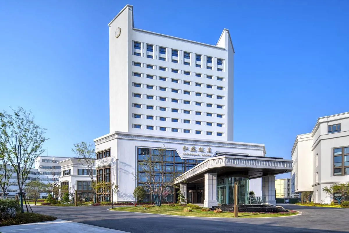 Nanjing Jinling Hongqiao Hotel