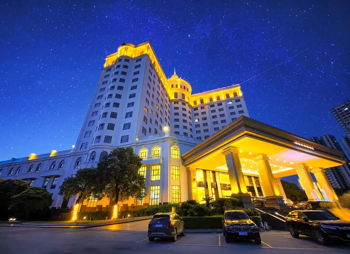 Yuekaiguoji Hotel