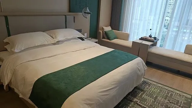 Wengan Yu· Hotel