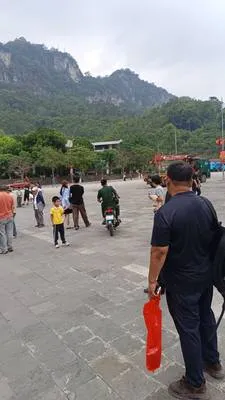 guest photo