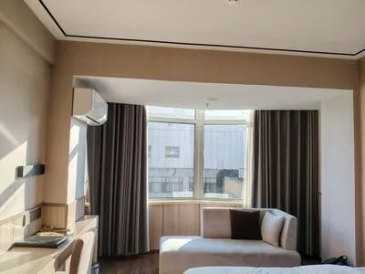 guest photo