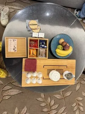 guest photo