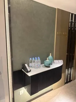 guest photo