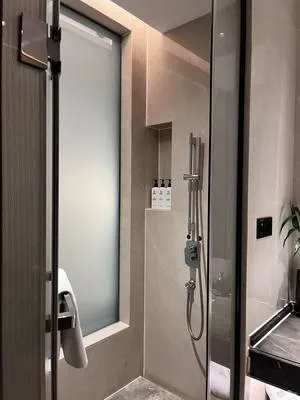 guest photo
