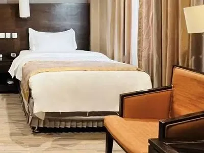 guest photo