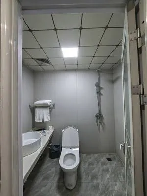 guest photo