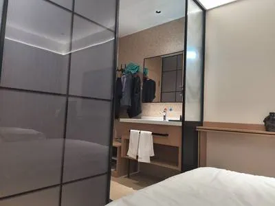 guest photo