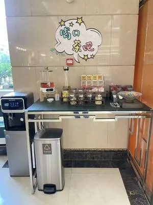 guest photo