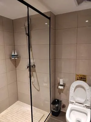guest photo