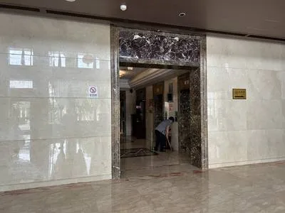 guest photo