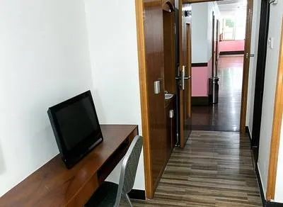 guest photo