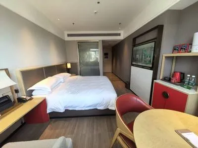 guest photo